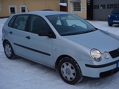 Volkswagen Polo 5-dörrar 1.4 Euro 4 7600mil 1ägare