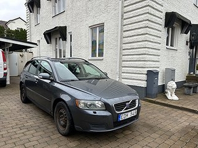 Volvo V50 1.8 Flexifuel Kinetic Euro 4.Nybesiktigad