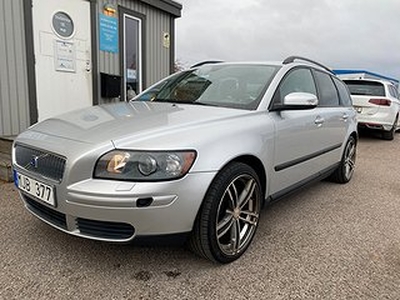 Volvo V50 1,8F *LÅGMIL /VINTERHJUL* Drag /Alu 18