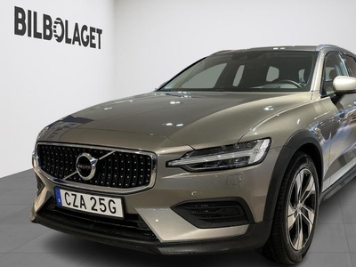 Volvo V60Cross Country B4 AWD D Adv NaviP Edt DRAG VOC NAV BKAMERA 2022, Kombi