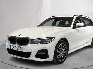 BMW 330e Touring, G21 (292hk)