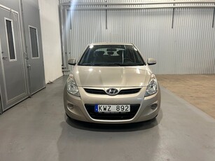 Hyundai i20 5-dörrar 1.4 Select Auto Ny Bes Ny Servad 101hk