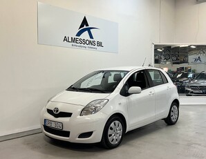 Toyota Yaris 5-dörrar 1.33-Comfort,Ny Besiktigat. Låg skatt.