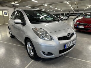 Toyota Yaris 5-dörrar 1.33 VVT-i Automat Fullservad Nyservad