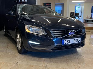 Volvo V60 T3 Kinetic / Kamrem bytt