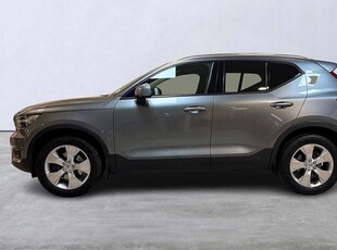 Volvo XC40 D4 AWD Momentum Intro Edition