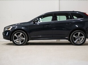 Volvo XC60 D4 AWD Momentum D-värm Navi Rattvärme 181hk