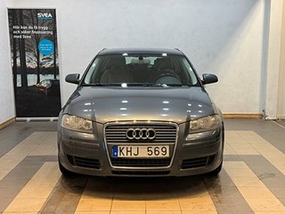 Audi A3 2.0 FSI Comfort Euro 4 Nybesiktigad välskött