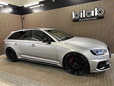 Audi Q3 Quattro RS 4 avant 2.9 V6 TFSI 450hk MOMS