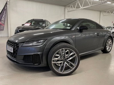 Audi TT40 TFSI S-Line intr, extr. 19