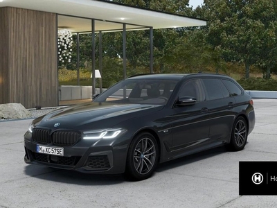 BMW 535530e xDrive Touring M Sport Connected Drag Harman Kardon 2024, Kombi