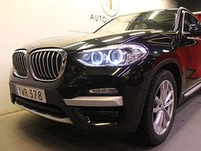 BMW X3 xDrive20i Steptronic X-Line Pano Navi Bakkam 184hk