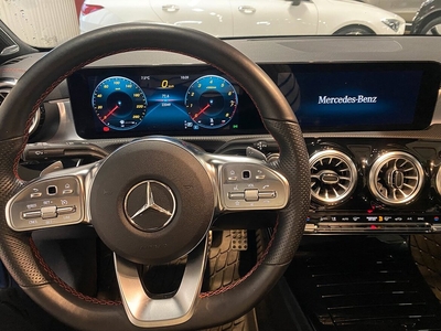 Mercedes-Benz CLA 200 4MATIC