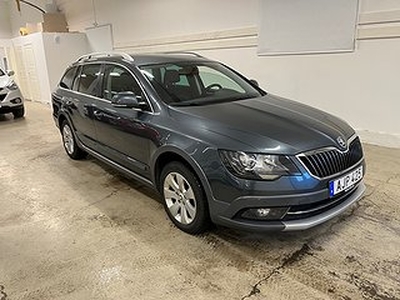 Skoda Superb Scout 2.0 TDI 4x4 Värmare 170hk