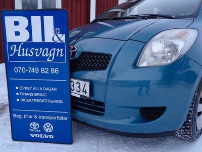 Toyota Yaris5-D FULLSERVAD MVG INBYTE BRA SKICK 2006, Halvkombi