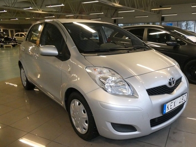 Toyota Yaris5-dörrar 1.33 Dual VVT-i Euro 4 2010, Halvkombi