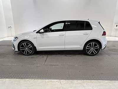 Volkswagen Golf GTE 204hk Active info Backkamera CarPlay