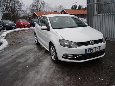 Volkswagen Polo1.2 TSI 5D DRAG 2015, Halvkombi