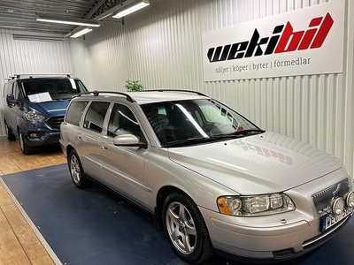 Volvo V702.4 Business Dragkrok 2005, Kombi