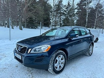 Volvo XC60 D3 AWD Geartronic Summum 1 Ägare Värmare Drag