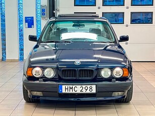 BMW 520 i Sedan LÅGMILAD TAKLUCKA