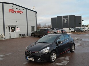 Renault Clio TCe 90 hk M-Värmare Drag Panorama Navi