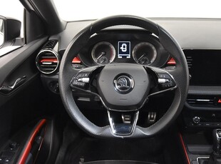 Skoda Fabia 1.0 TSI Aut Monte Carlo Carplay Rattvärme Moms 110hk