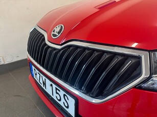 Skoda Fabia 1.0 TSI Style Euro 6 V-Hjul CarPlay