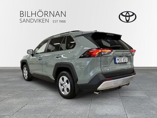 Toyota RAV4 Hybrid AWD-i 2,5 Adventure Dragkrok Vinterhjul Motorvärare