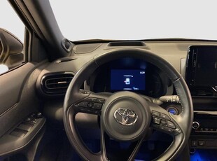 Toyota Yaris Cross Hybrid AWD-i