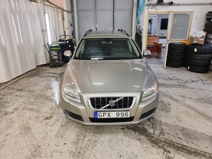 Volvo V70 D5 AWD Kinetic Euro 4 Superfin Få ägare