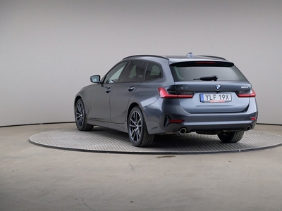 BMW 320 Series 3 d Xdrive Sport Line Connected Touring Drag