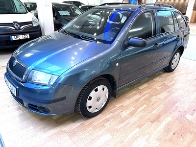 Skoda Fabia Kombi 1.2 kamkedja, nybes, EJ ROST mkt fin!