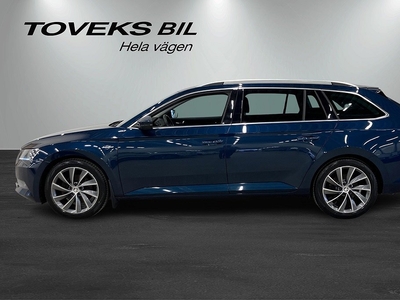 Skoda Superb Combi L&K TDI 190 DSG 4X4 /DRAG/VÄRMARE/NAVIGATION