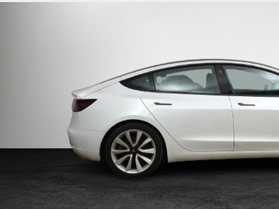 Tesla Model 3 Long Range AWD/Drag/19 tum Aero/Vhjul/ Sv-Såld/