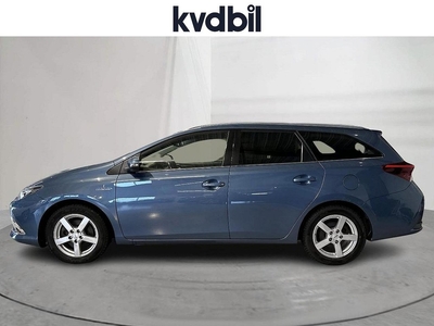 Toyota Auris 1.8 HSD Touring Sports (99hk) Executive