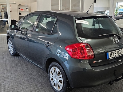 Toyota Auris 5-dörrar 1.6 Dual VVT-i Drag Motorvärmare