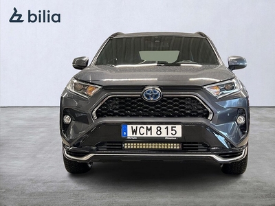 Toyota RAV4 Laddhybrid 2,5 Launch Edition Drag V-hjul LED ramp