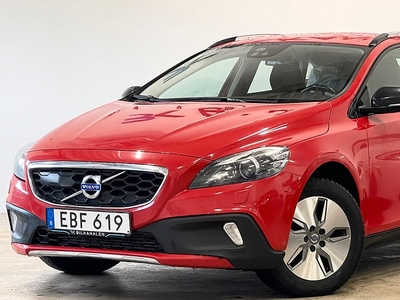 Volvo V40 Cross Country D2 Powershift Momentum | B-kam |