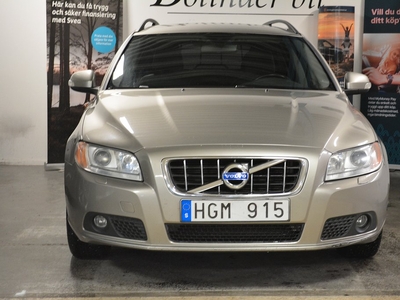 Volvo V70 2.5T DRIVe Momentum DRAGK FULLSERVAD HEMLEVERANS