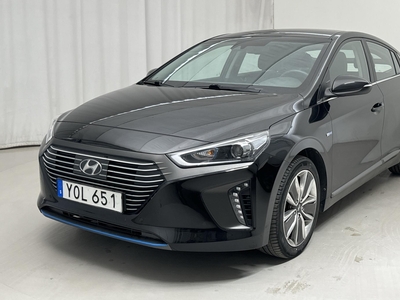 Hyundai IONIQ Hybrid (141hk)