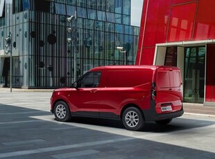 Ford Transit Courier 2024, Personbil