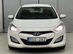 Hyundai i30 KOMBI 1.6 CRDI BUSINESS 110HK DRAG MVÄRM 2 BRUK