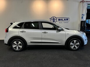 Kia Niro Hybrid Advance Plus 1 | Drag | M-Värm | Vhjul | LED