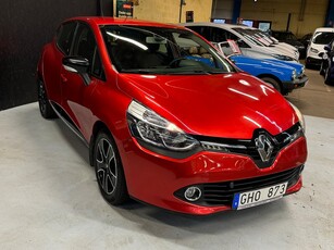 Renault Clio 0.9 TCe Navi Låg mil