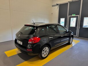 Renault Clio Sport Tourer 1.2 TCe Euro 5 Lågmil 1 Ägare