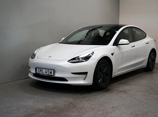 Tesla Model 3 Standard Range Plus Värmepump Pano Kamera MOMS