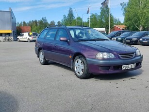 Toyota Avensis Kombi 1.8