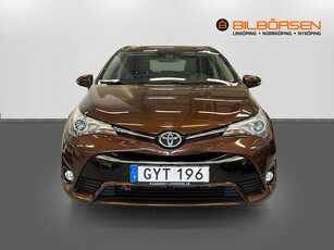 Toyota Avensis Kombi 2.0 D 143hk (Drag, Navi, B-Kamera)