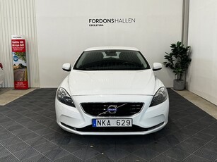 Volvo V40 D2 Momentum |Drag |PDC |VOC |Ny kamrem |115HK